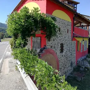 Couette-café E Locazioni Turistiche Antico Borgo Toscano, Montecatini Terme