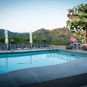 Lhp Palace & Hotel