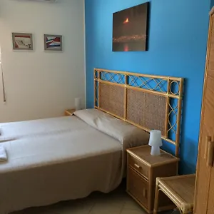 https://hotel-il-triangolo.sicilyhotelsitaly.net