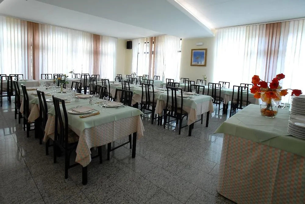 Hotel La Querceta Montecatini Terme 3*,  Italy